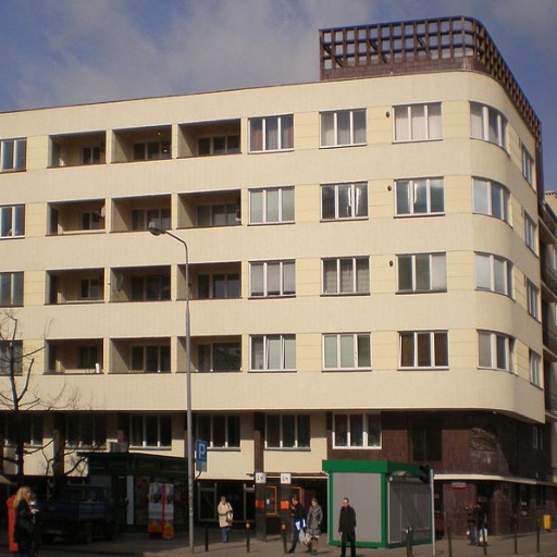 11_791px-Pu%C5%82awska_%28nr_28%29_2.jpg