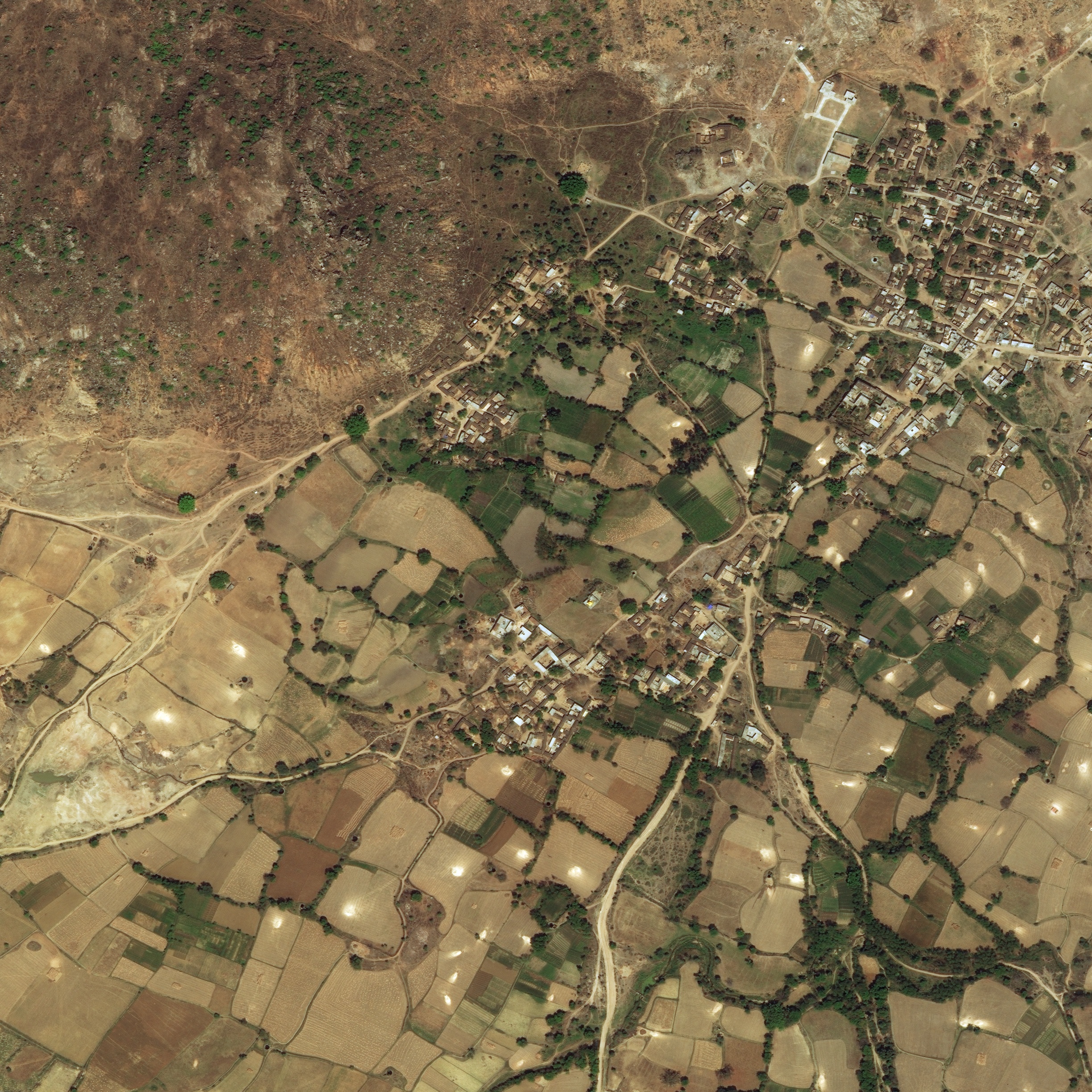 128240_sat.jpg