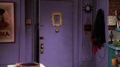Friends_S08E04_00019943.jpg