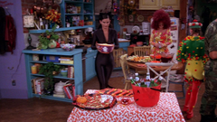 Friends_S08E06_00004540.jpg