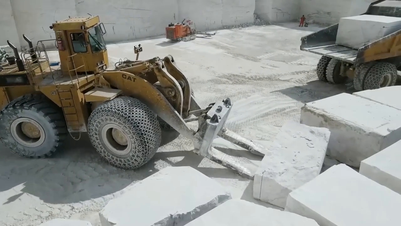 frame_5931.jpg