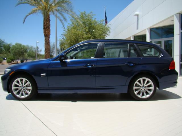 BMW 3 Series Wagon 2012