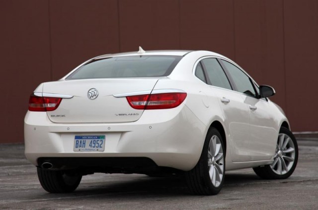 Buick Verano Sedan 2012