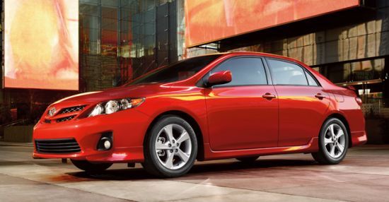 Toyota Corolla Sedan 2012